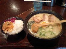 戦闘配食配れ！v(^-^)v