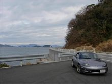 曇り空の中、島を回る。