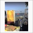朝食は浜辺で