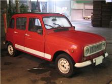 【今日の旧車】ルノー・４（キャトル）