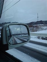 雪で…