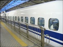 JAM Project、新幹線内でのマナーの悪さを指摘されて謝罪