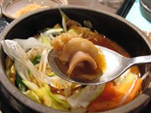 今日のランチは、ホルモン焼道場「蔵」ホルモンチョンゴル定食780円