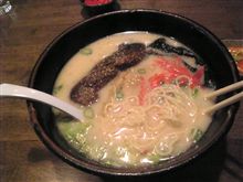 アコードとラーメン　　　その①   (笑)