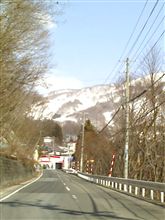 ラジアルタイヤはまだ先の事。