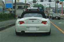 [こんな車と･･･]