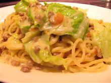 今日のランチは、「grigio la tavola」の岩中豚のラグークリームソースと春キャベツの
