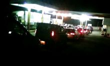 給油渋滞・・・? 給油渋滞・・・?