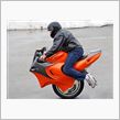 一輪っぽいが実は二輪バイクの ...