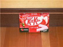 キットカット♪つぶつぶ苺♪（期間限定）