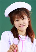 ぽんぽん痛いでちゅか～
