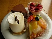 ケーキ三昧　♪