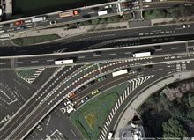 お願いだから車線守って! お願いだから車線守って!