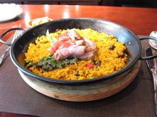 今日のランチは、「P.C.A.」のきのこのパエジャ豚ロース肉のロースト添え1,200円