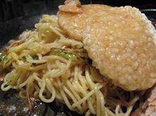 今日のランチは、「爆麺」の爆麺（bao-men)