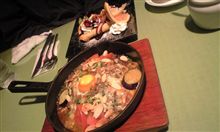 お久しぶりでございます。
