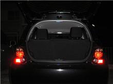 フロント白リア青でLEDルームランプ取り付けました~♪・・・怪しい(笑) フロント白リア青でLEDルームランプ取り付けました~♪・・・怪しい(笑)