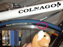 ロードバイクのタイヤにも回転方向が？