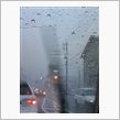 『猛烈な雨』だそうで