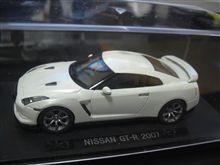 NISSAN GT-R