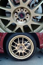 今日のDIY-STI RAYS用センターキャップ