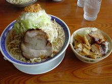 お昼は【常勝軒】に・・・。