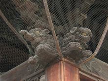 そばを食べた後は、善光寺さんへ