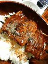 鰻を食す