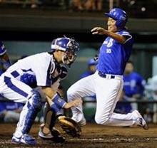 中３－９横（２８日）　三浦、完投で３勝目