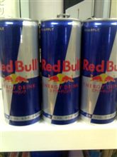 エナジードリンク　Red Bull