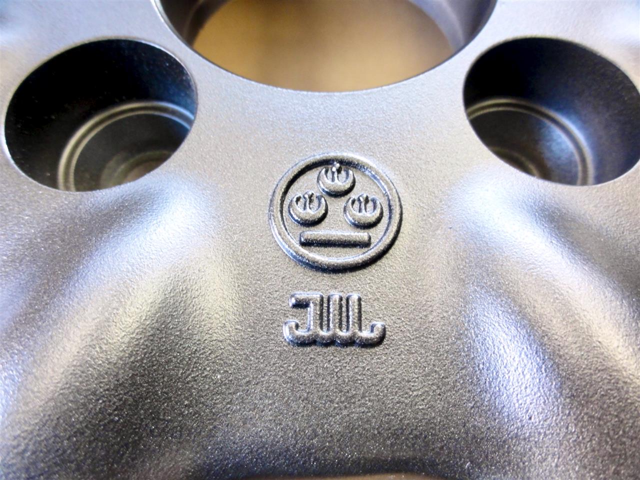 alt