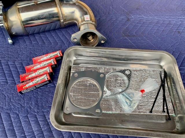 HKSメタルキャタライザー取り付けとHKSスーパーファイヤー