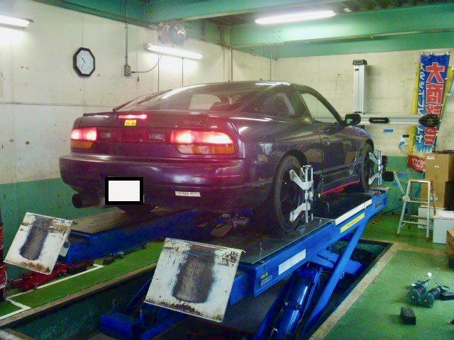 車高調も日々進化しているんですね。TEIN SUPER STREET