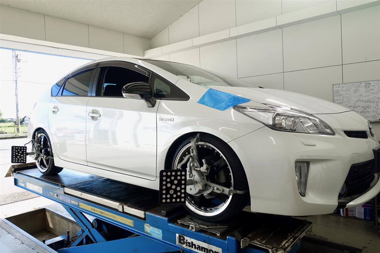 STEALTH BLACK TWIN】 車高調キット TOYOTA ZVW60/MXWH60