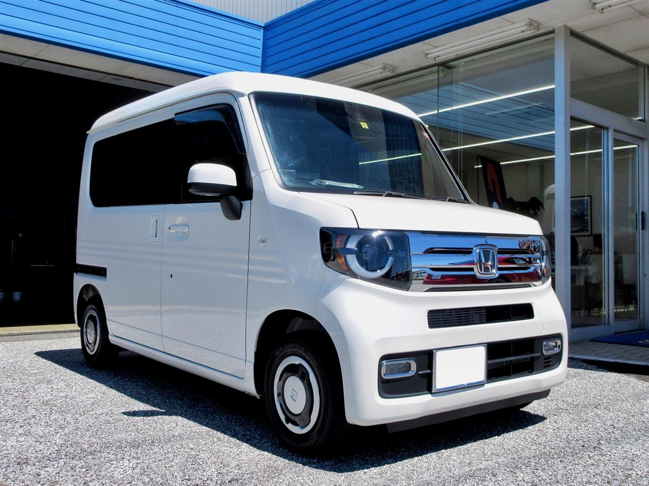 仕事用の車だから腰痛はしょうがないよね？” そんな方にはこの