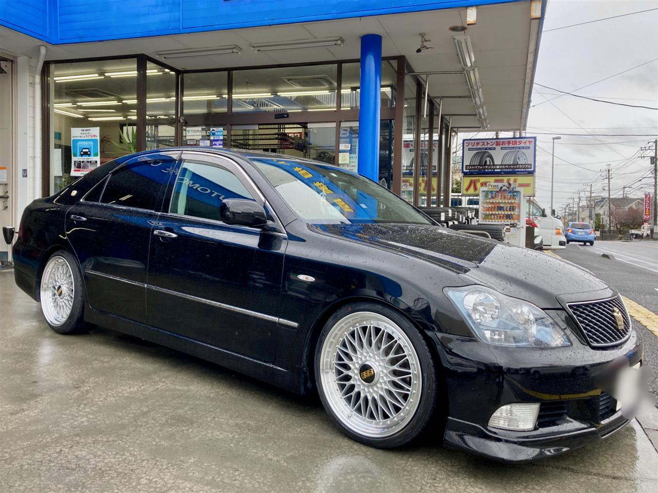 50周年記念ロゴのプリントを施した期間限定モデル「BBS SUPER-RS 50th 