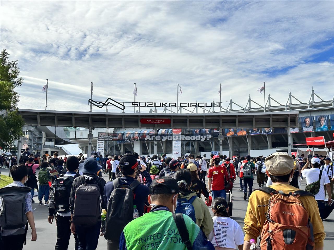 コラム 伊藤梓のモタスポ調査隊 Vol 4 F1日本gpに行ってきた みんなの自動車部 のブログ みんなの自動車部 スタッフブログ スピンオフ みんカラ コラム 伊藤梓のモタスポ調査隊 Vol 4 F1日本gpに行ってきた みんなの自動車部 のブログ みんなの自動車部 スタッフブログ スピンオフ みんカラ