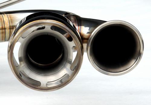 新製品】VW ゴルフⅦ R サクラムサイレンサー ABA-AUCJXF 6MT