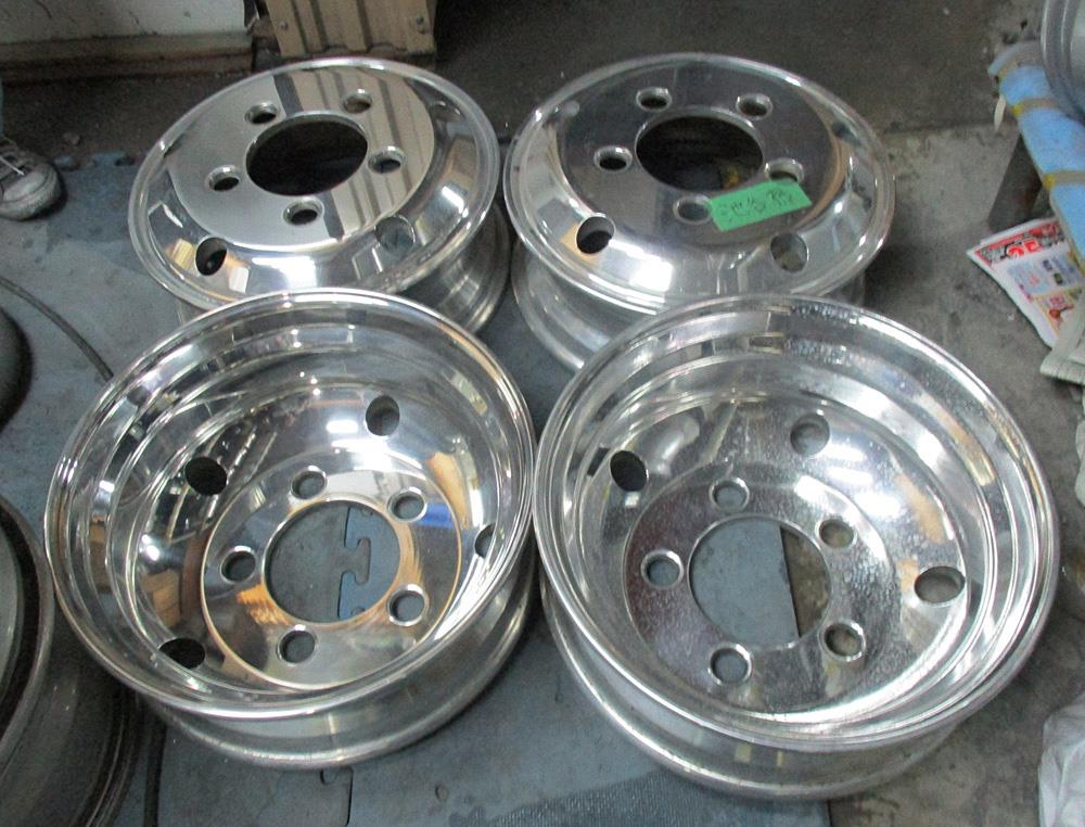 4トントラック用アルミホイールのスーパーポリッシュバレル研磨 オートサービス西のブログ ホイール修正 リフレッシュ リメークは当社におまかせ みんカラ 4トントラック用アルミホイールのスーパーポリッシュバレル研磨 オートサービス西のブログ ホイール修正 リフレッシュ リメークは当社におまかせ みんカラ