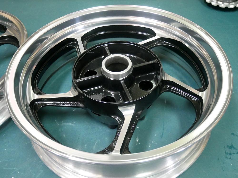 カワサキ ゼファー1100 ホイール 前後 純正 中古 バイク 部品