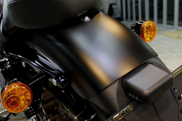 マットブラックモデルXL883Nスポーツスターのバイクコーティング