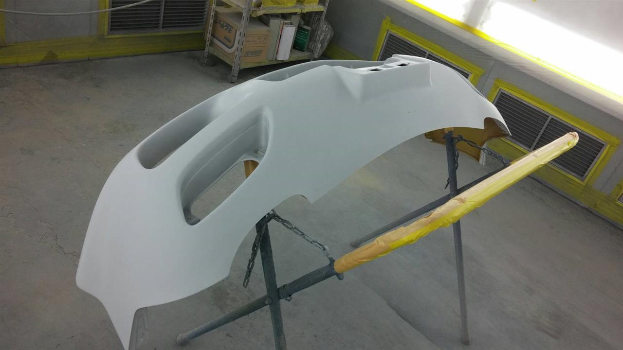 立川市の車の板金塗装修理工場　ガレージローライドのマツダ　RX-7のいたずらキズ等の板金　修理　塗装　です。