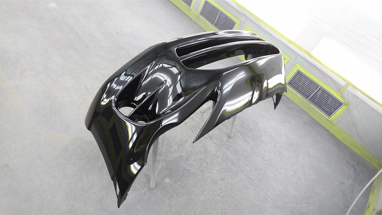 立川市の車の板金塗装修理工場　ガレージローライドのトヨタ　86のDAMD製フロントバンパ等エアロパーツ塗装・取り付けです。