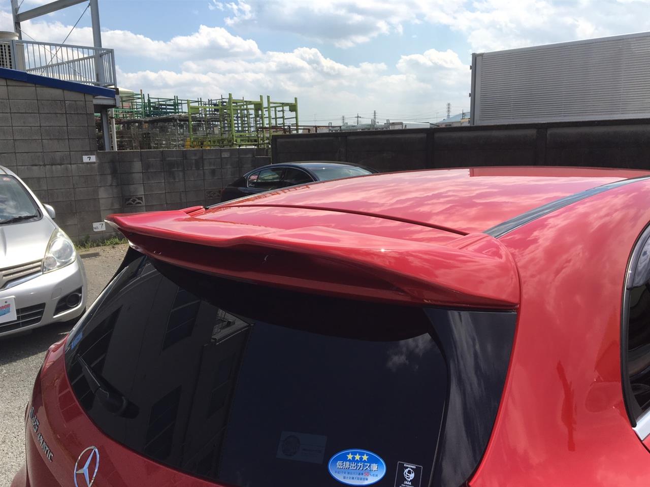 立川市の車の板金塗装修理工場　ガレージローライドのメルセデスベンツA45noエアロパーツ塗装・取り付けです。