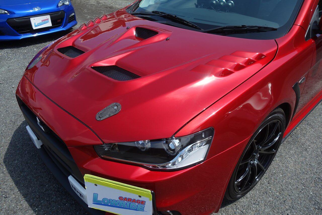 立川市の車の板金塗装修理工場　ガレージローライドの三菱　ギャラン　フォルティス　スポーツバックのエアロパーツ塗装・取り付けです。
