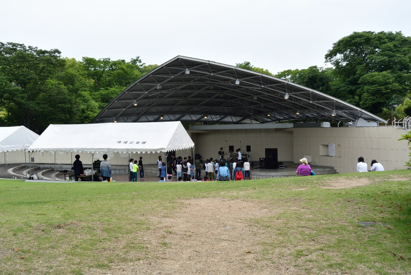 学生の軽音楽ライヴ