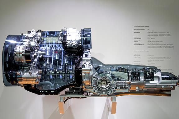 AEL Type 2.5 litre five-cylinder TDI engine 型式AEL 2.5L 直列5気筒TDI ディーゼルエンジン