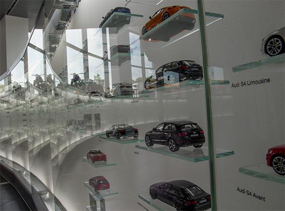 audi forum ingolstadt アウディ・フォーラム・インゴルシュタット アウディ博物館