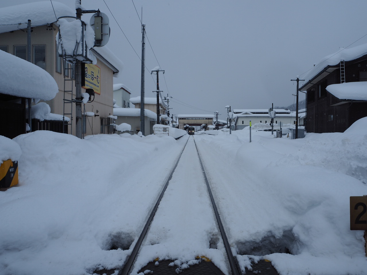 JR飛騨古川駅 南の踏切