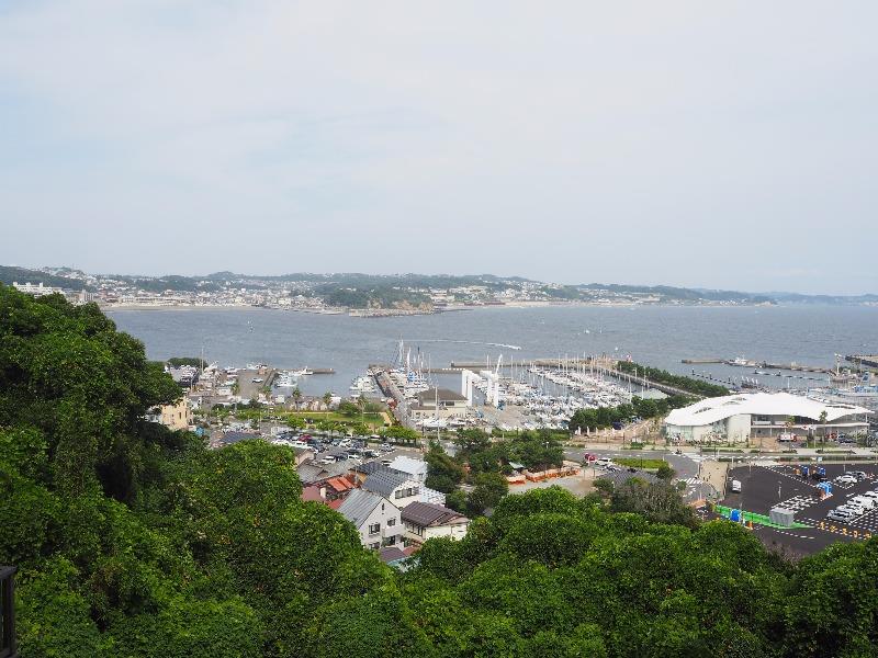 江の島……から腰越海水浴場、由比ヶ浜海水浴場
